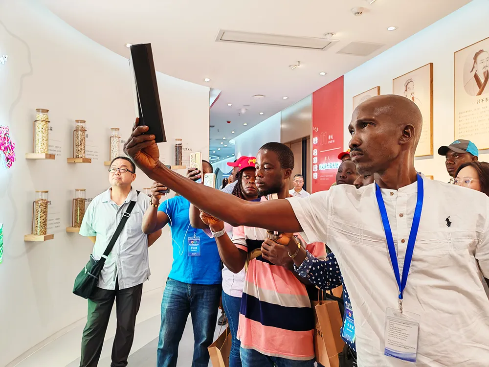 ������r(n��ng)�I(y��)������F(tu��n)�������w�Ƽ� �Ѻý������Lδ��(l��i)�{(l��n)�D